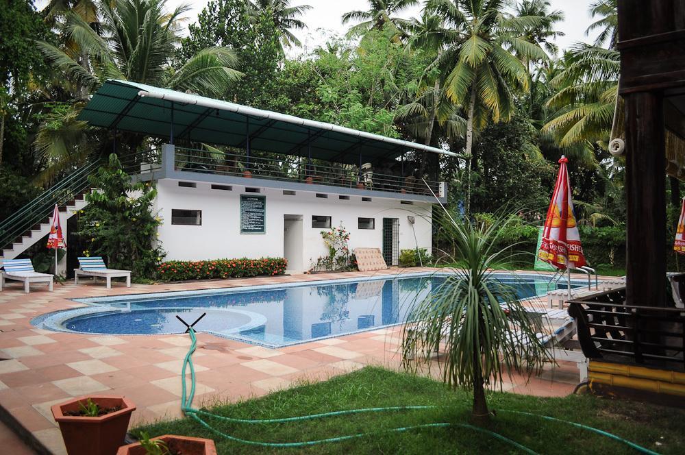 Raja Park Beach Resort Varkala Esterno foto